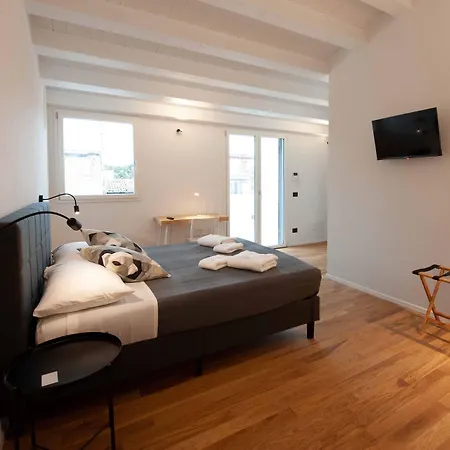 Pensjonat Palazzo Al Carmine 4*